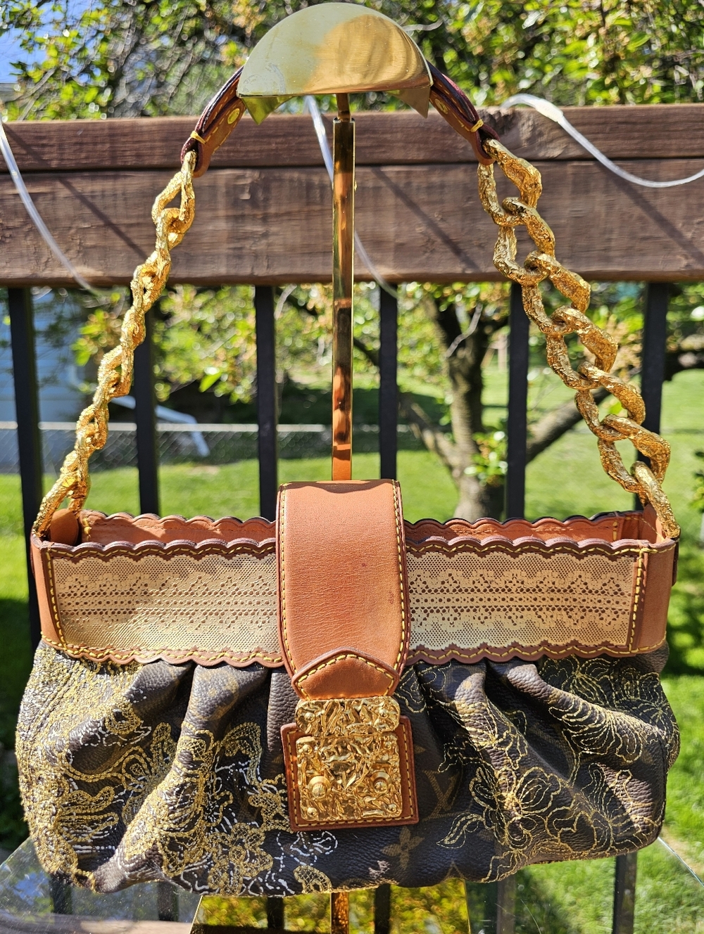 Louis Vuitton Dentelle Kristen